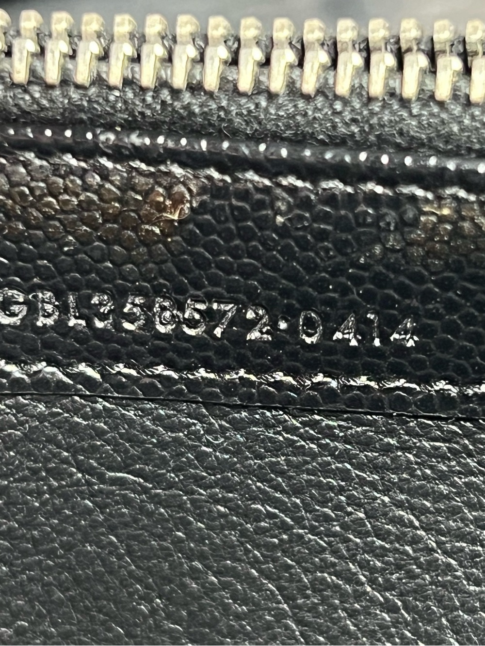 Authentic Saint Laurent Black Grain De Poudre Stud Marquage Wallet w/ COA - Picture 9 of 10